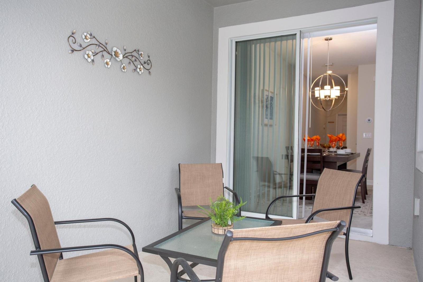 Marvelous Four Bedroom Home Close to Disney w/ Pool 4805 Main image 1